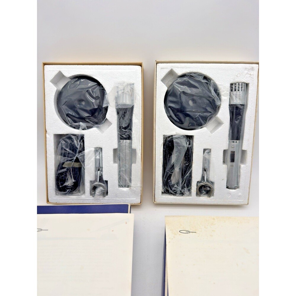 2 AIWA Dynamic DM-51 Vintage Microphones with Stand Parts